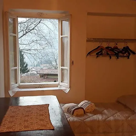 La Casina Idro Nyaraló Crone